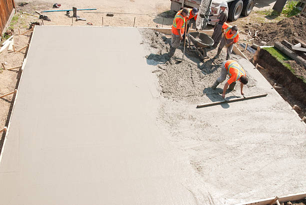 Best Concrete Installation Cost  in Vicksburg, MS